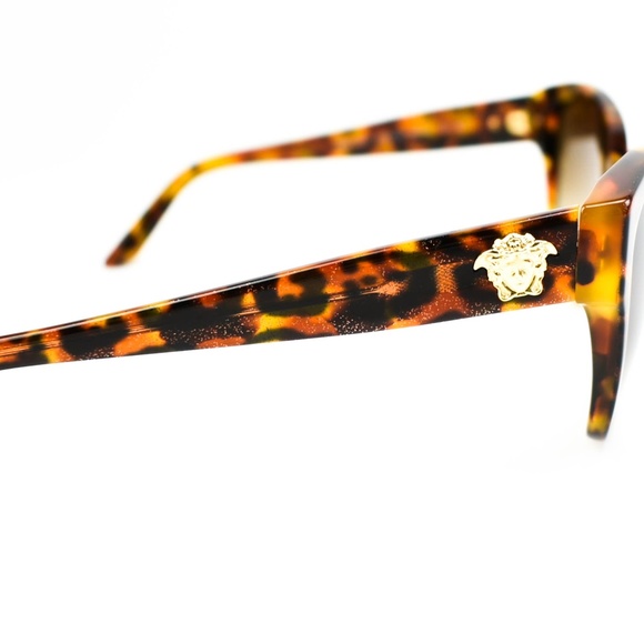 Versace Tortoise Brown Medusa Logo (M) Sunglasses - Picture 2 of 8
